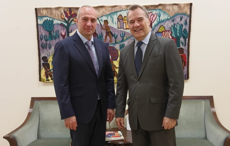 Почётный консул Сергей Мазуркевич посетил Посольство ЮАР в Москве