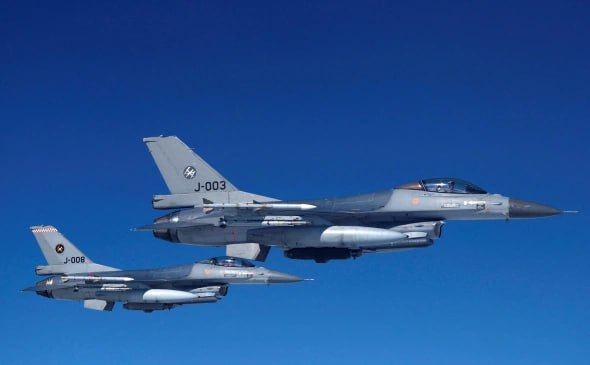 ФРГ не будет обучать киевских пилотов управлению F-16. Дело в приоритетах